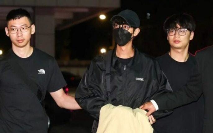 Lộ diện loạt sao Đài Loan trốn nghĩa vụ quân sự, sốc với mức án