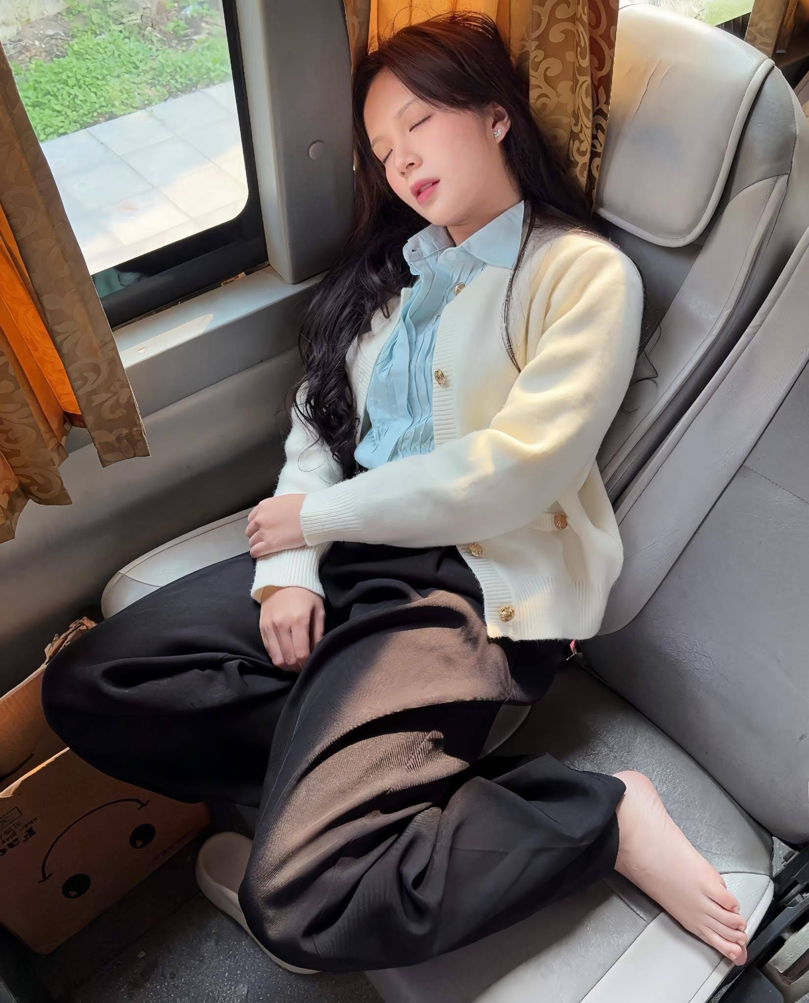 Những hình ảnh hậu trường vui nhộn của phim Cha tôi, người ở lại - 5