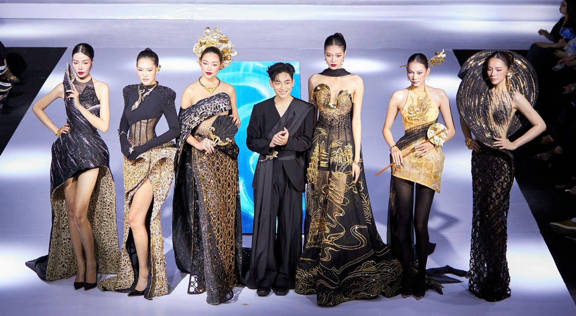 NTK Lạc trong buổi trình diễn