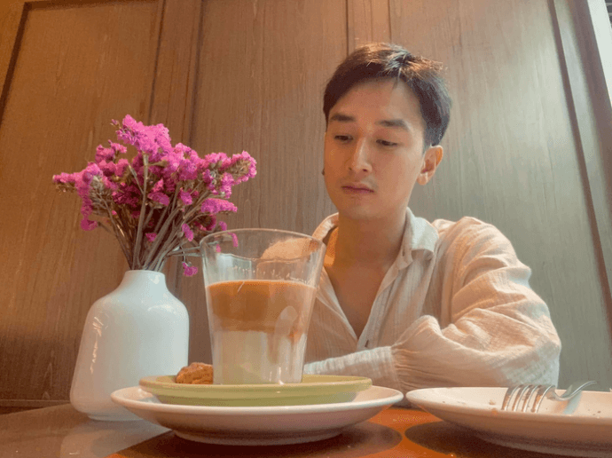 Diễn viên Huy Ma có ý định trở về Việt Nam trong thời gian tới vì không thể trang trải cuộc sống tại Thái Lan. Ảnh: Sưu tầm