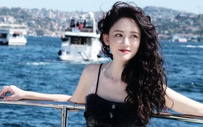 Trần Kiều Ân gây chấn động khi bị điều tra cùng loạt sao hạng A