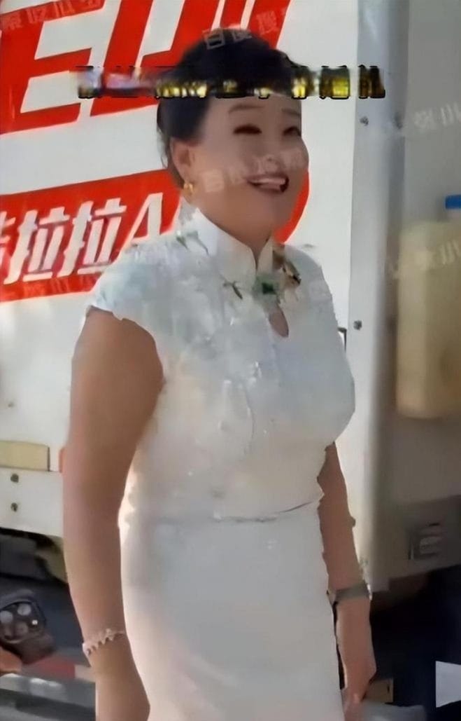 Bà Trương Lan hạnh phúc