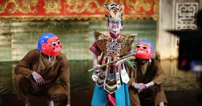 Xệ Xệ – ‘Rapper nhí’ gây sốt với MV kết hợp rap và múa rối nước