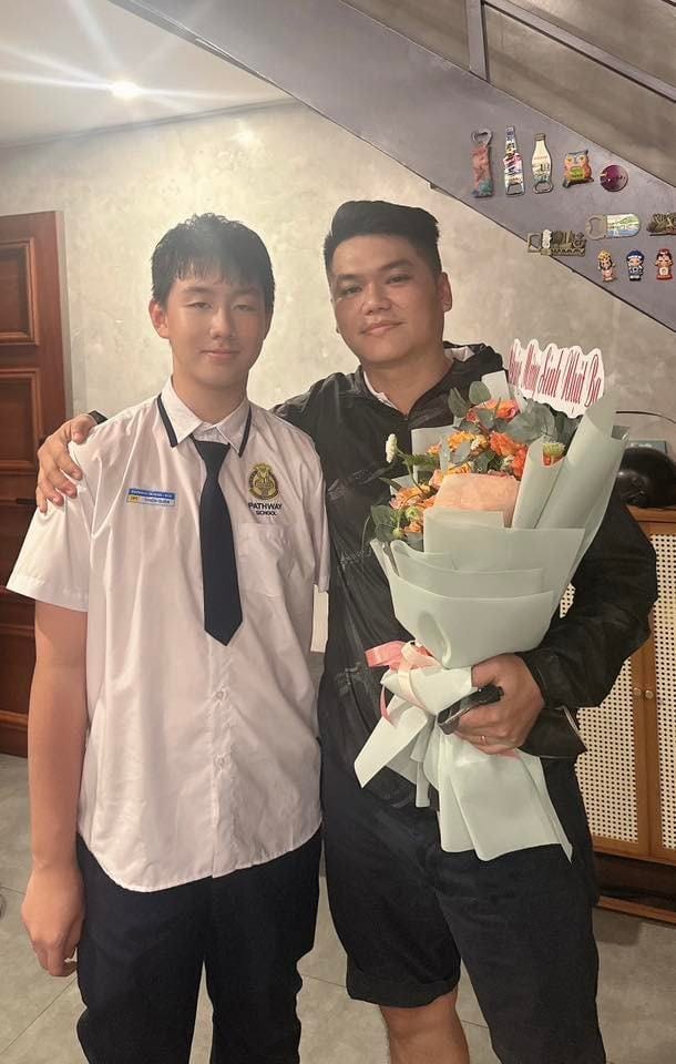 Lê Phương tiết lộ Thiên Quân đã tặng hoa cho Trung Kiên.