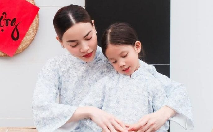 Hồ Ngọc Hà và con gái Lisa: ‘Ngọc nữ nhí’ gây bão mạng xã hội