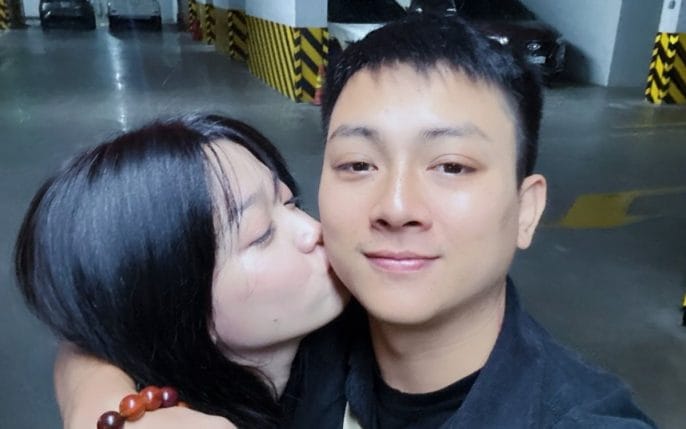 Hoài Lâm và Thanh Vy: Tình yêu kém 9 tuổi chìm vào im lặng?