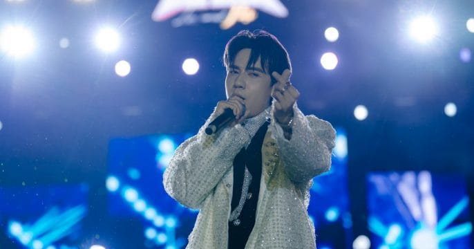 Huế “bùng cháy” cùng Live Concert The East: Sân khấu Gen Z khuấy đảo