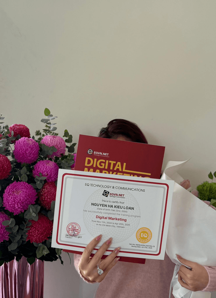 Á hậu Kiều Loan khoe tin vui khi chính thức hoàn thành chương trình học về digital marketing. (Ảnh: FBNV)