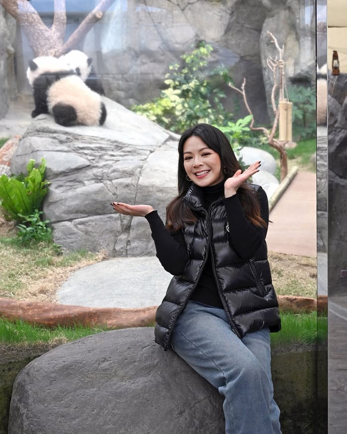 Những năm qua, nữ diễn viên Vương Tổ Hiền sống kín tiếng, tận hưởng cuộc sống.