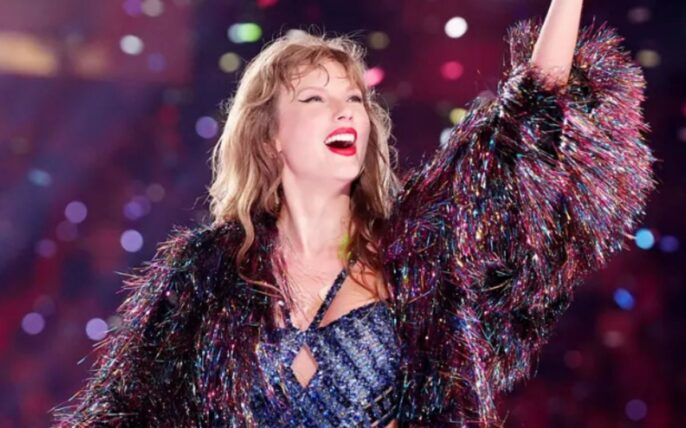 Bí Mật Son Đỏ Của 10 Ngôi Sao Quyền Lực Nhất Hollywood