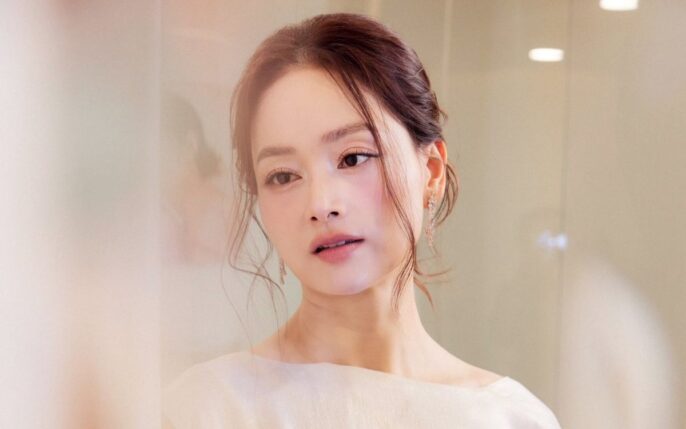 Lan Phương gây sốt với bông tai kim cương triệu đô, tôn vinh vẻ đẹp thanh thoát