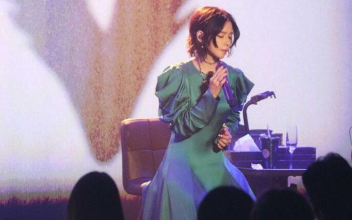 Từ Nhược Tuyên trở lại sân khấu sau cuộc chiến ung thư: ‘Đừng bao giờ từ bỏ chính mình’